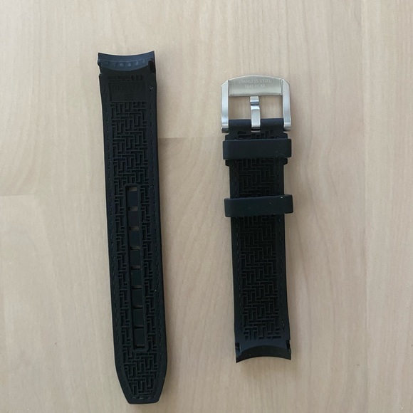 Tissot Silicone Rubber Strap - Picture 2 of 5